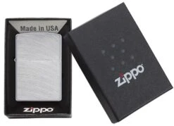 Zippo Classic Chrome Arch -Zippo 24647 PT05 1024x1024 859f1c1e fd6f 4d98 92ca a540f14964fe