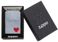Zippo Love -Zippo 29060 Z SP Lighter 207 PT05